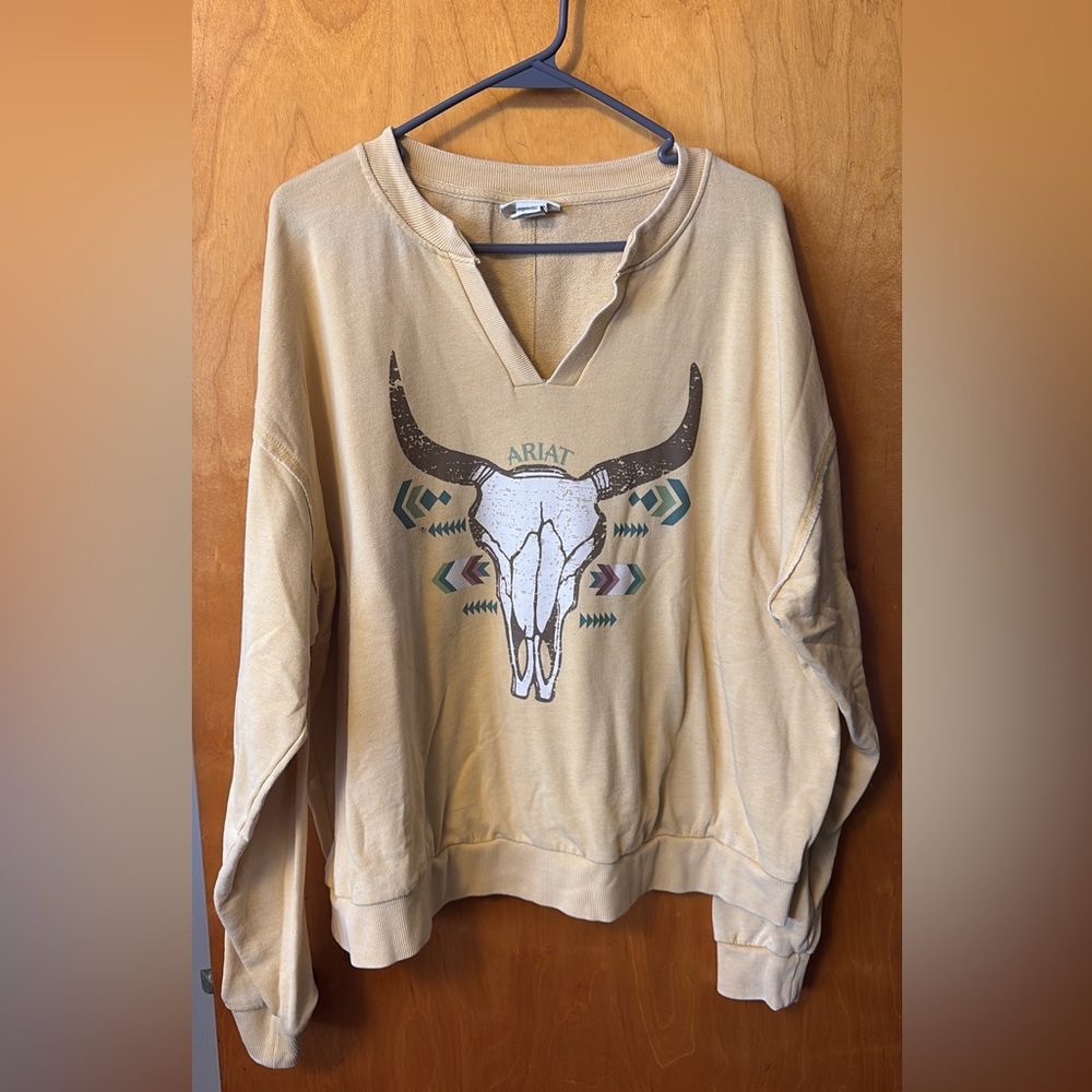 Ariat Bull Skull Sweatshirt